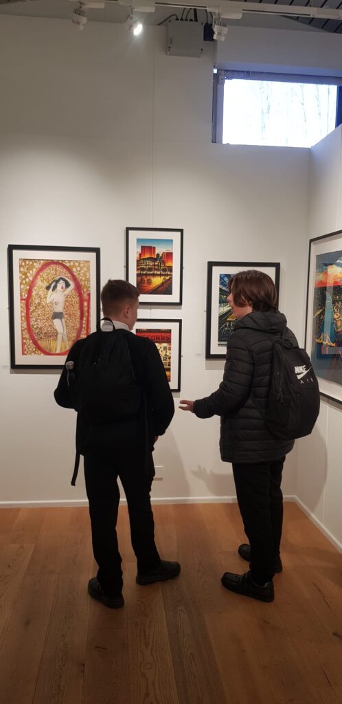 Student in an art gallery