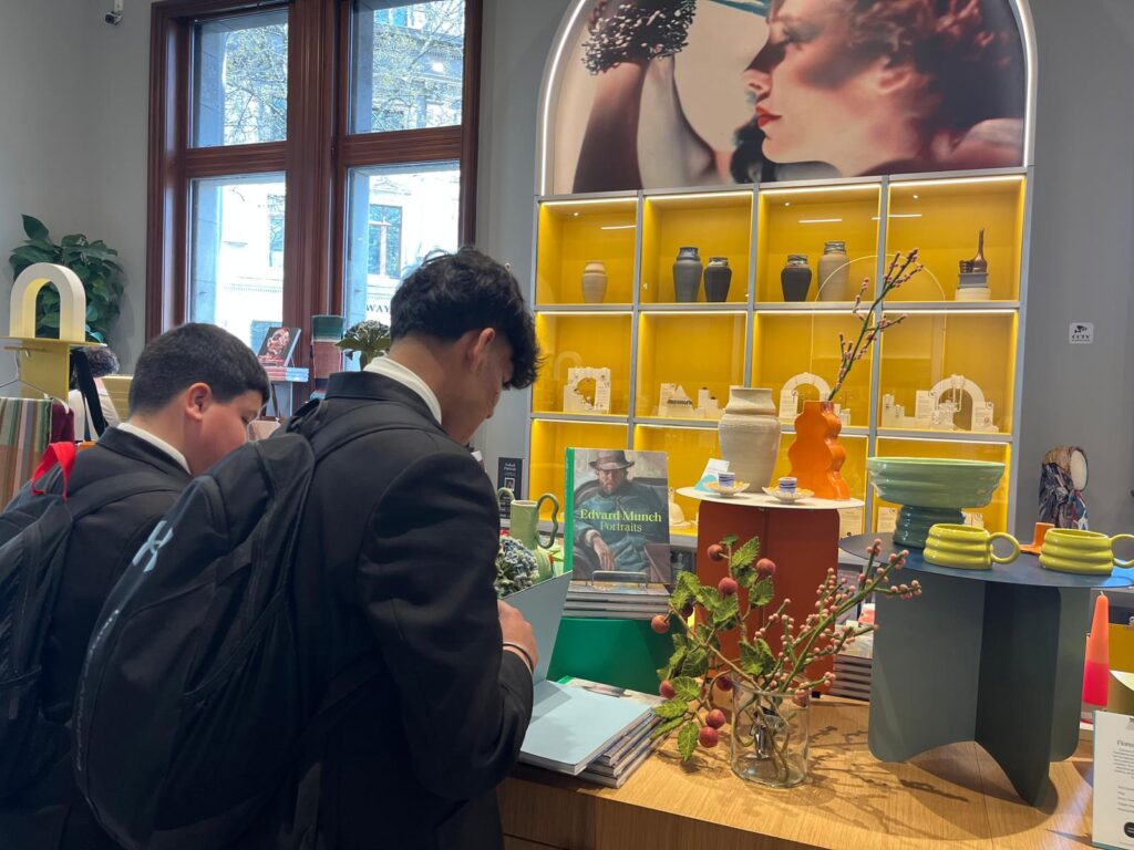 Student in an art gallery